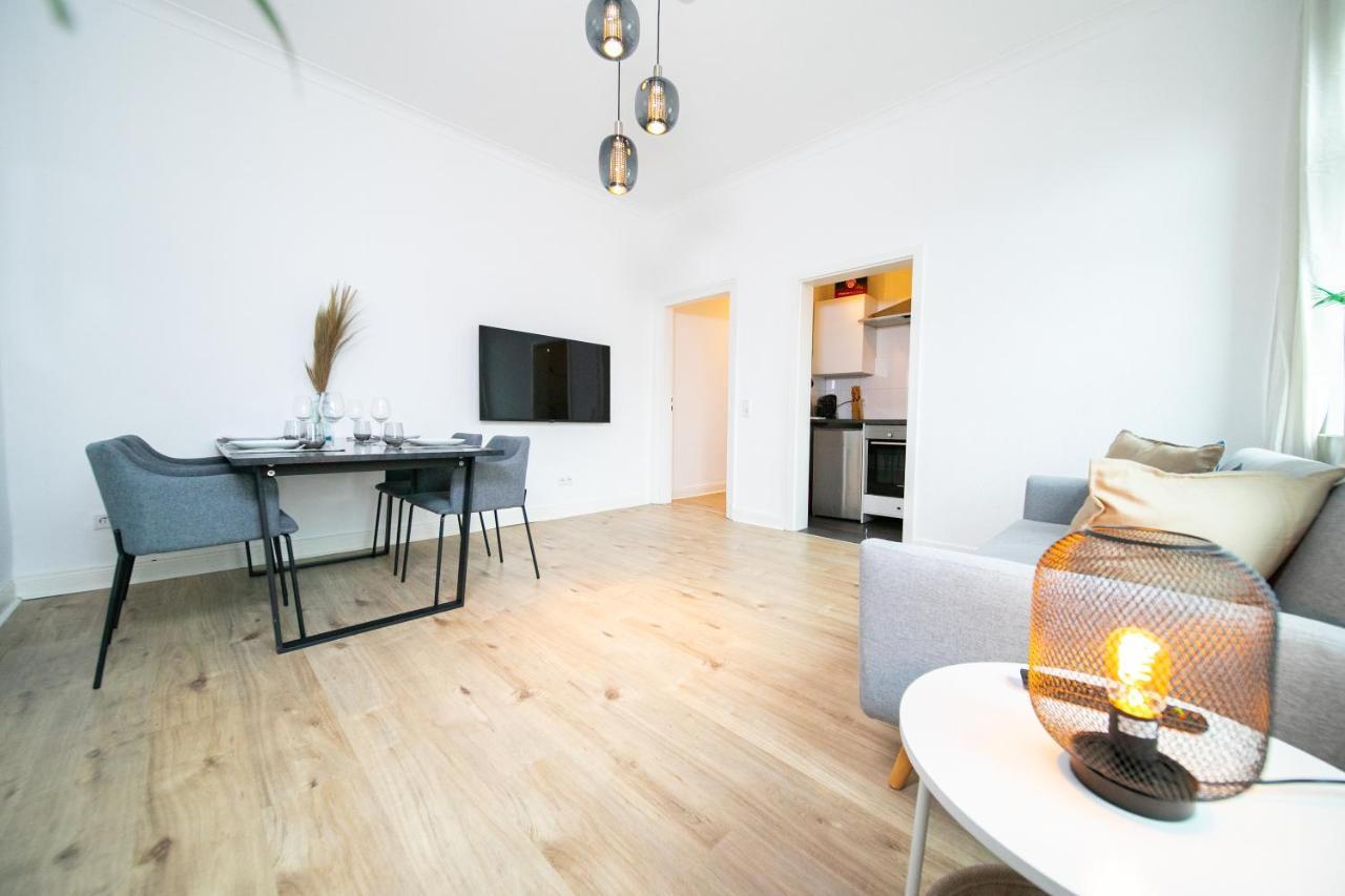 Favorite Stays - Suite And More - Kitchen Neuss Exterior foto